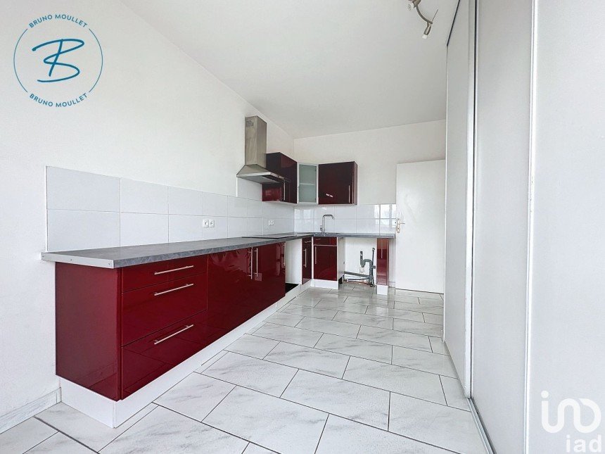 Appartement 4 pièces de 104 m² à La Valette-du-Var (83160)