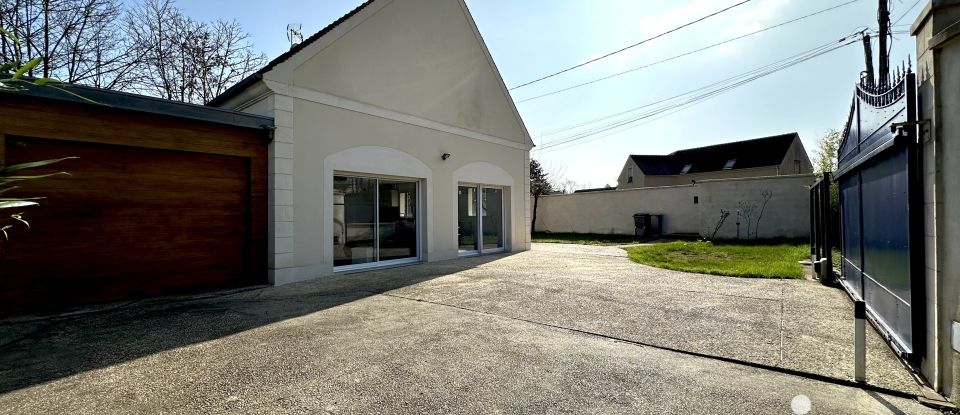 House 5 rooms of 99 m² in Boisemont (95000)