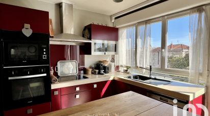 Appartement 2 pièces de 52 m² à Bordeaux (33000)
