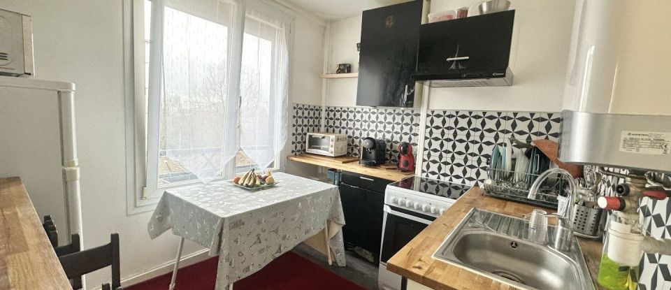 Apartment 3 rooms of 57 m² in Aubervilliers (93300)
