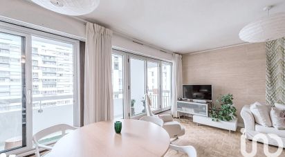 Apartment 3 rooms of 69 m² in Paris (75019)