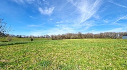 Land of 2,670 m² in Lacq (64170)