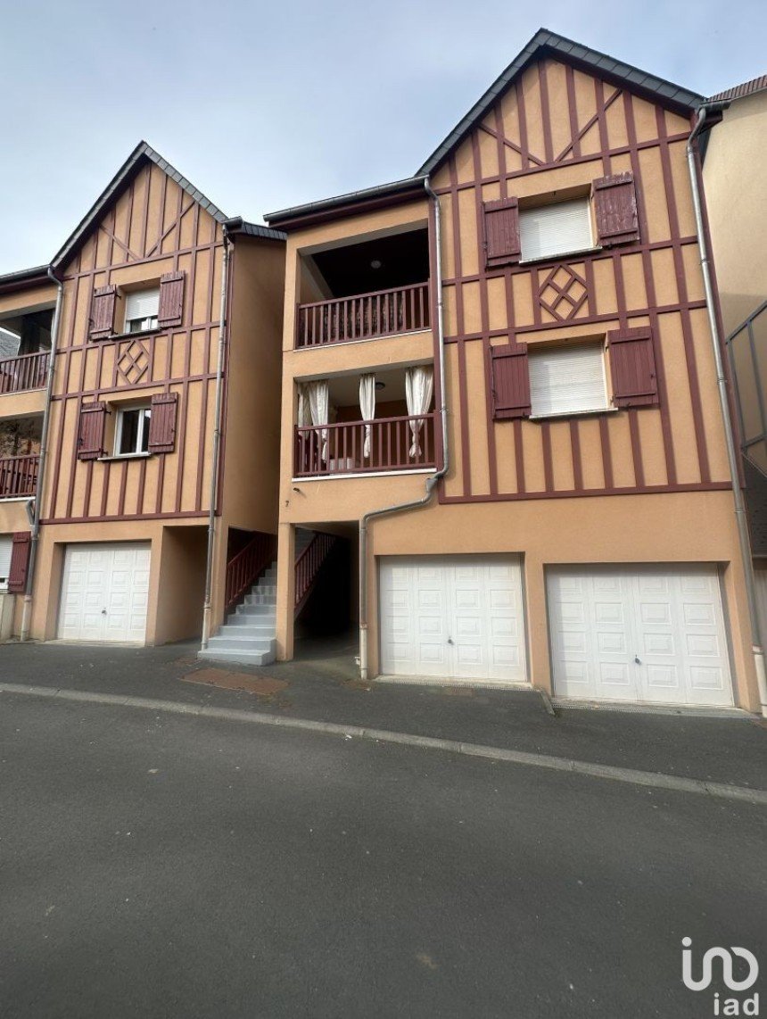 Maison 5 pièces de 81 m² à Saint-Arnoult (14800)
