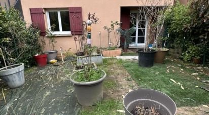 House 5 rooms of 81 m² in Saint-Arnoult (14800)