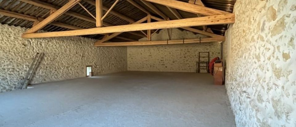 Barn conversion 1 room of 180 m² in Capestang (34310)