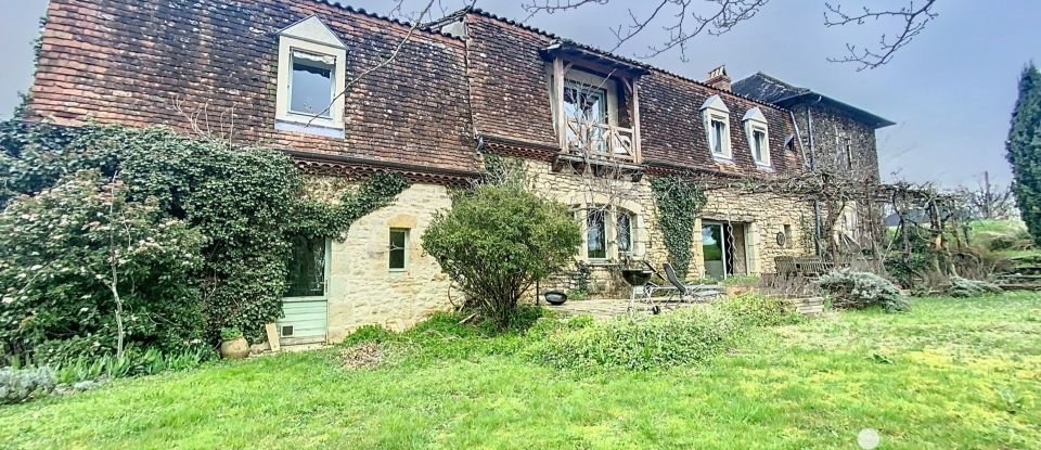 Country house 9 rooms of 284 m² in Terrasson-Lavilledieu (24120)