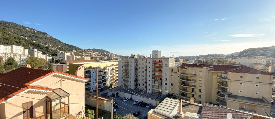 Appartement 2 pièces de 55 m² à Nice (06300)