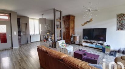 House 8 rooms of 174 m² in Catus (46150)