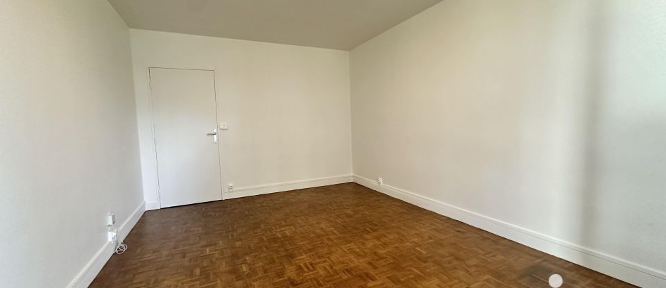 Apartment 1 room of 31 m² in Livry-Gargan (93190)