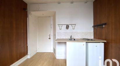 Appartement 1 pièce de 12 m² à Paris (75015)