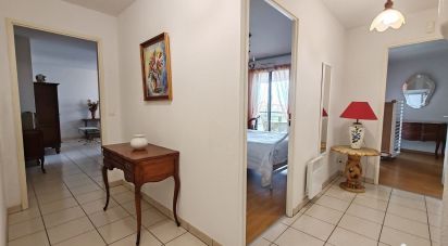 Appartement 3 pièces de 65 m² à Bègles (33130)
