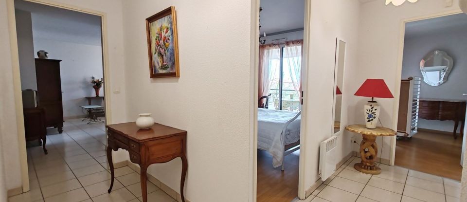 Apartment 3 rooms of 65 m² in Bègles (33130)