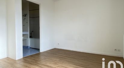 Apartment 2 rooms of 47 m² in Cergy (95000)