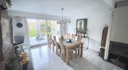 House 6 rooms of 130 m² in Verton (62180)