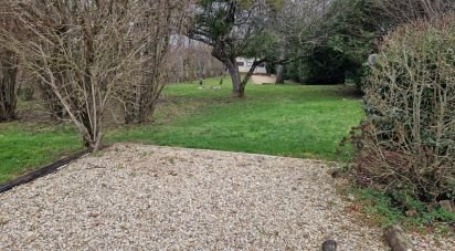 Village house 6 rooms of 142 m² in Mont-Saint-Sulpice (89250)