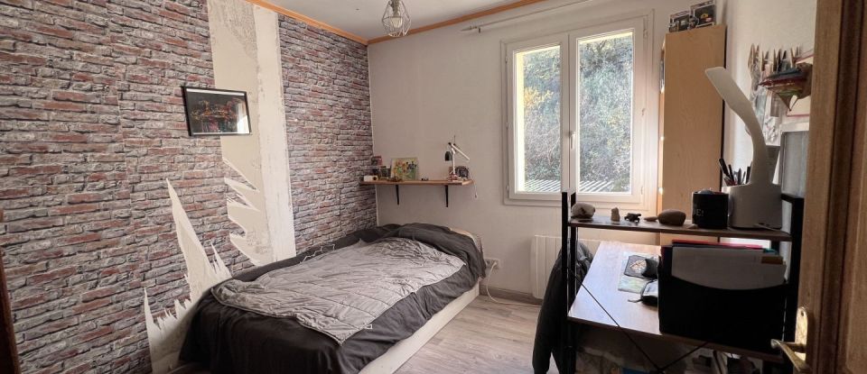House 6 rooms of 136 m² in Saint-Vincent-Rive-d'Olt (46140)