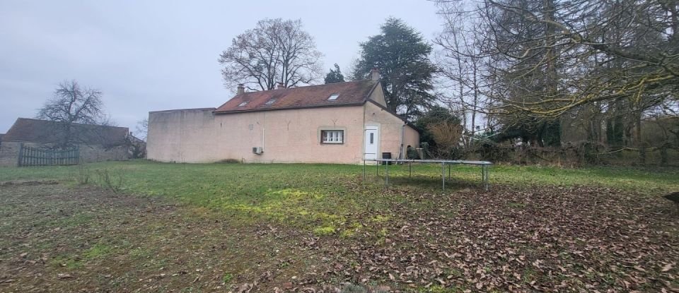 Maison de campagne 4 pièces de 130 m² à Sennevoy-le-Haut (89160)