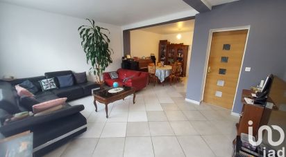 Maison traditionnelle 10 pièces de 205 m² à Villiers-le-Bel (95400)