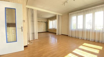 House 6 rooms of 130 m² in Aubenas (07200)