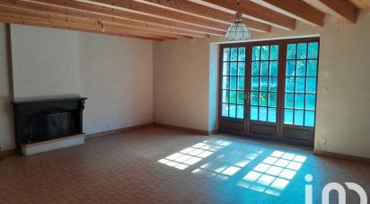 Village house 4 rooms of 107 m² in Riaillé (44440)
