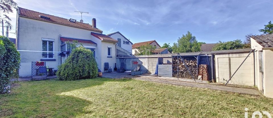 House 5 rooms of 100 m² in Trilport (77470)