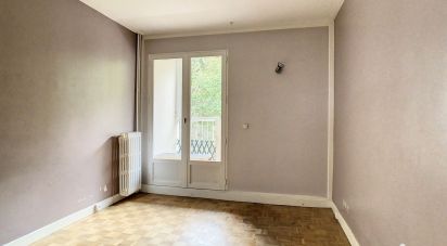 Appartement 4 pièces de 77 m² à Saint-Cyr-l'École (78210)