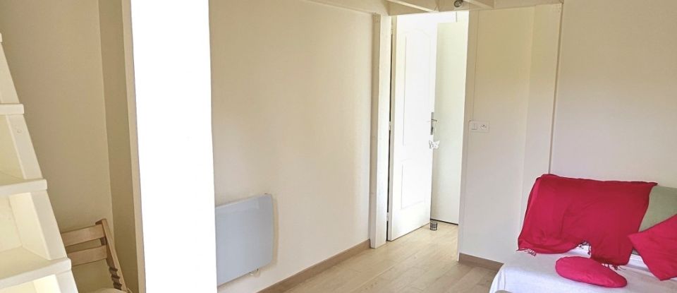Appartement 3 pièces de 43 m² à Asnières-sur-Seine (92600)