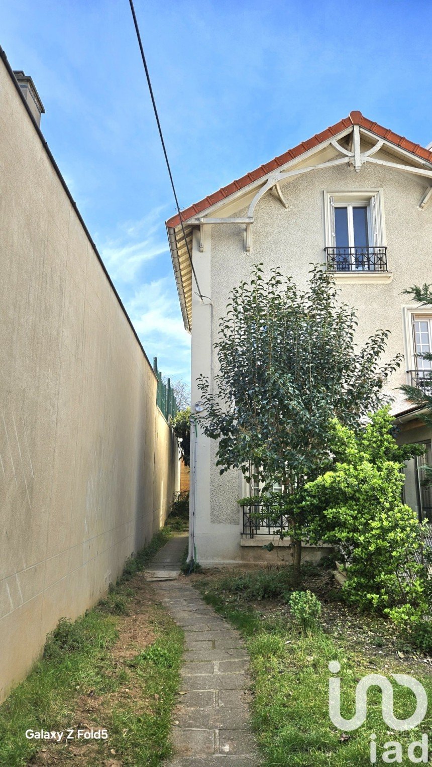 Apartment 3 rooms of 43 m² in Asnières-sur-Seine (92600)