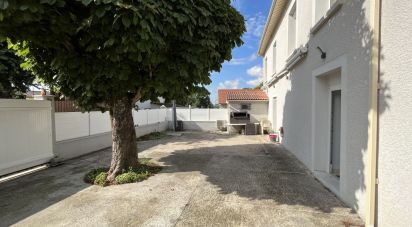 House 4 rooms of 94 m² in Jons (69330)