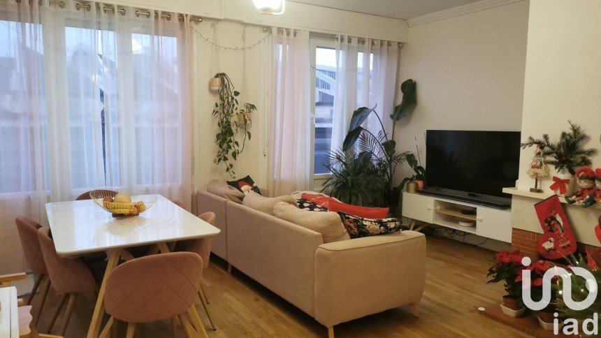 Appartement 4 pièces de 90 m² à Saint-Nazaire (44600)