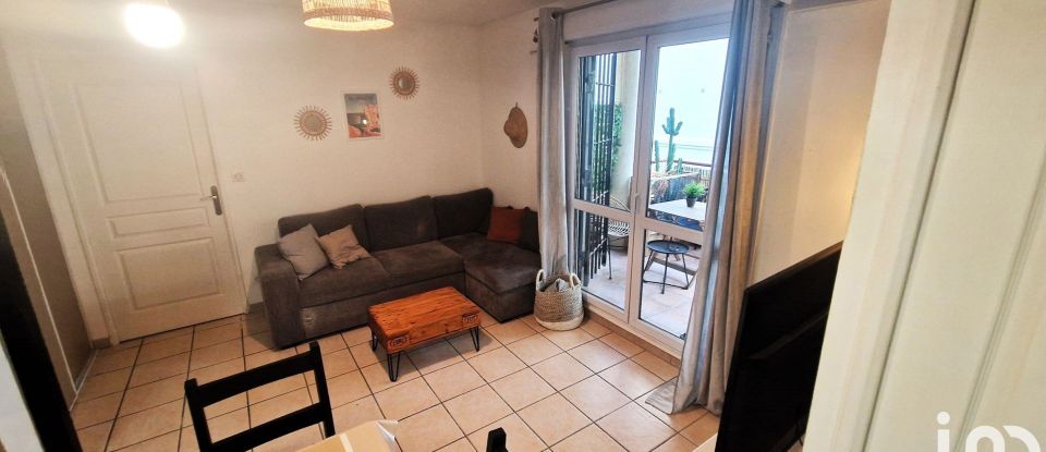 Appartement 3 pièces de 45 m² à Nîmes (30900)