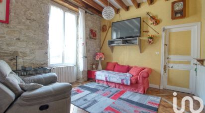 House 6 rooms of 147 m² in Arville (77890)