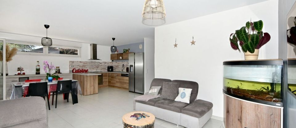 Appartement 4 pièces de 79 m² à Rillieux-la-Pape (69140)