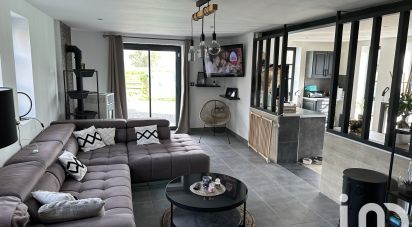 Maison traditionnelle 5 pièces de 206 m² à Hauteville-la-Guichard (50570)