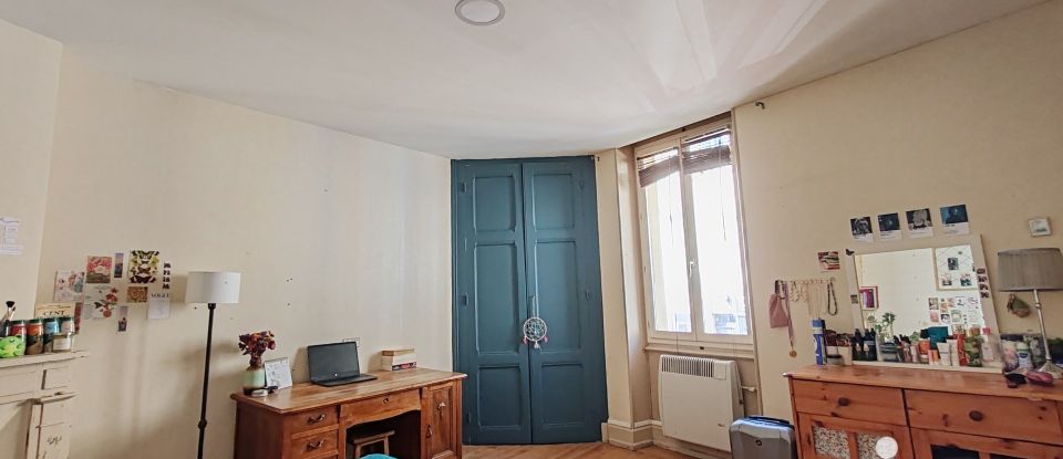 Apartment 3 rooms of 60 m² in Belley (01300)