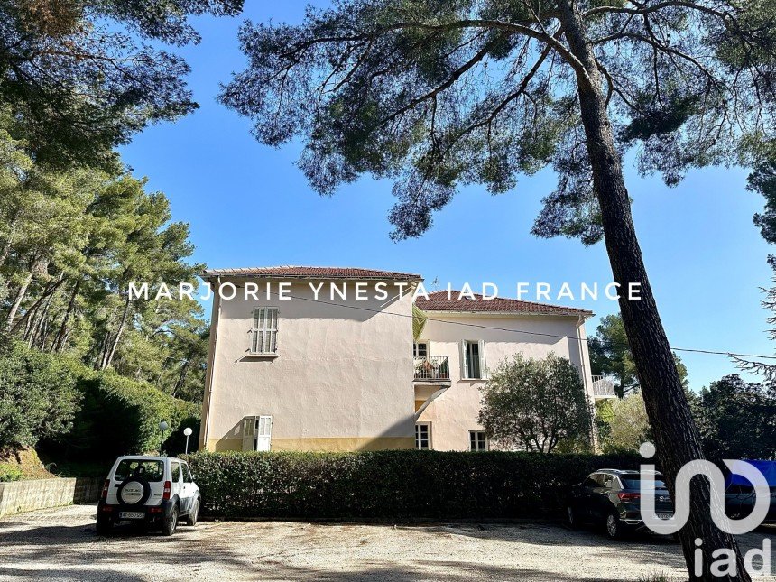 Appartement 3 pièces de 64 m² à La Seyne-sur-Mer (83500)