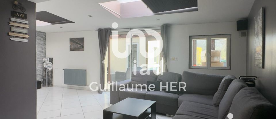 Town house 5 rooms of 98 m² in Bousbecque (59166)