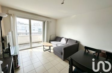 Apartment 3 rooms of 61 m² in Melun (77000)