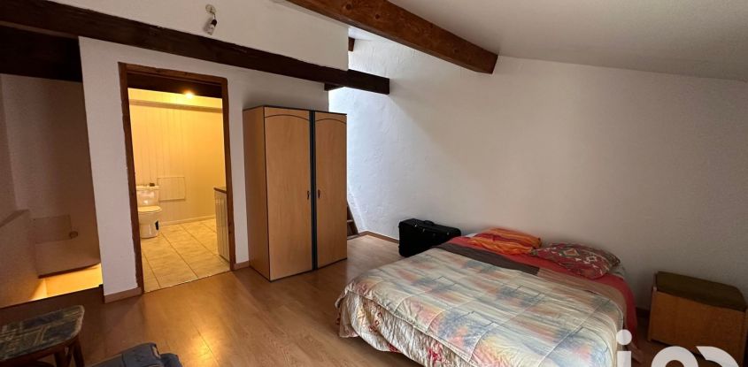 Village house 3 rooms of 70 m² in Vingrau (66600)