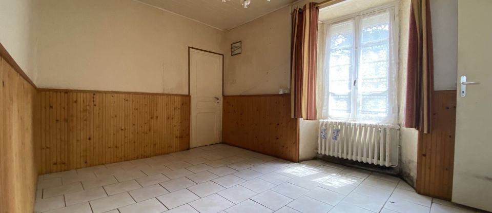Maison 6 pièces de 136 m² à Le Mesnil-Aubert (50510)