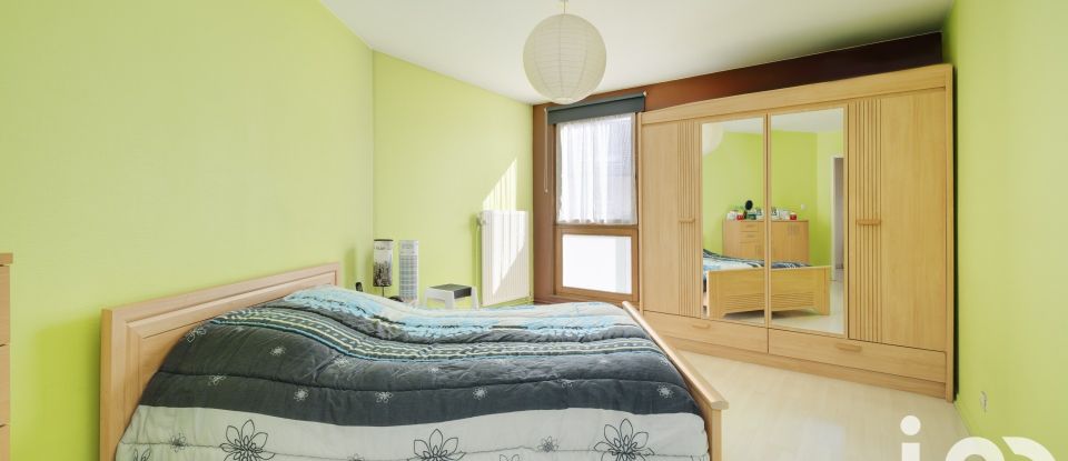 Apartment 4 rooms of 104 m² in Saint-Nicolas-de-Port (54210)