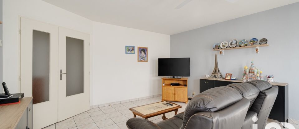 Appartement 4 pièces de 104 m² à Saint-Nicolas-de-Port (54210)