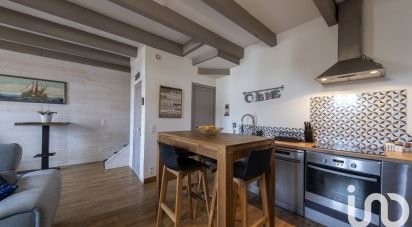 Traditional house 4 rooms of 80 m² in Rivedoux-Plage (17940)