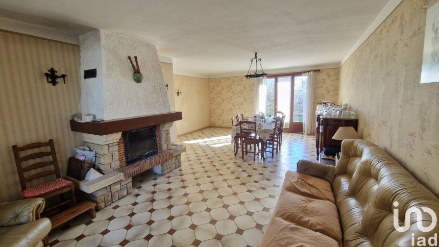House 4 rooms of 114 m² in Nîmes (30000)