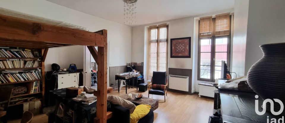 Apartment 2 rooms of 84 m² in Corbeil-Essonnes (91100)