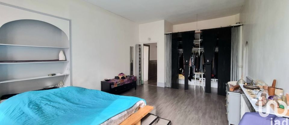 Apartment 2 rooms of 84 m² in Corbeil-Essonnes (91100)