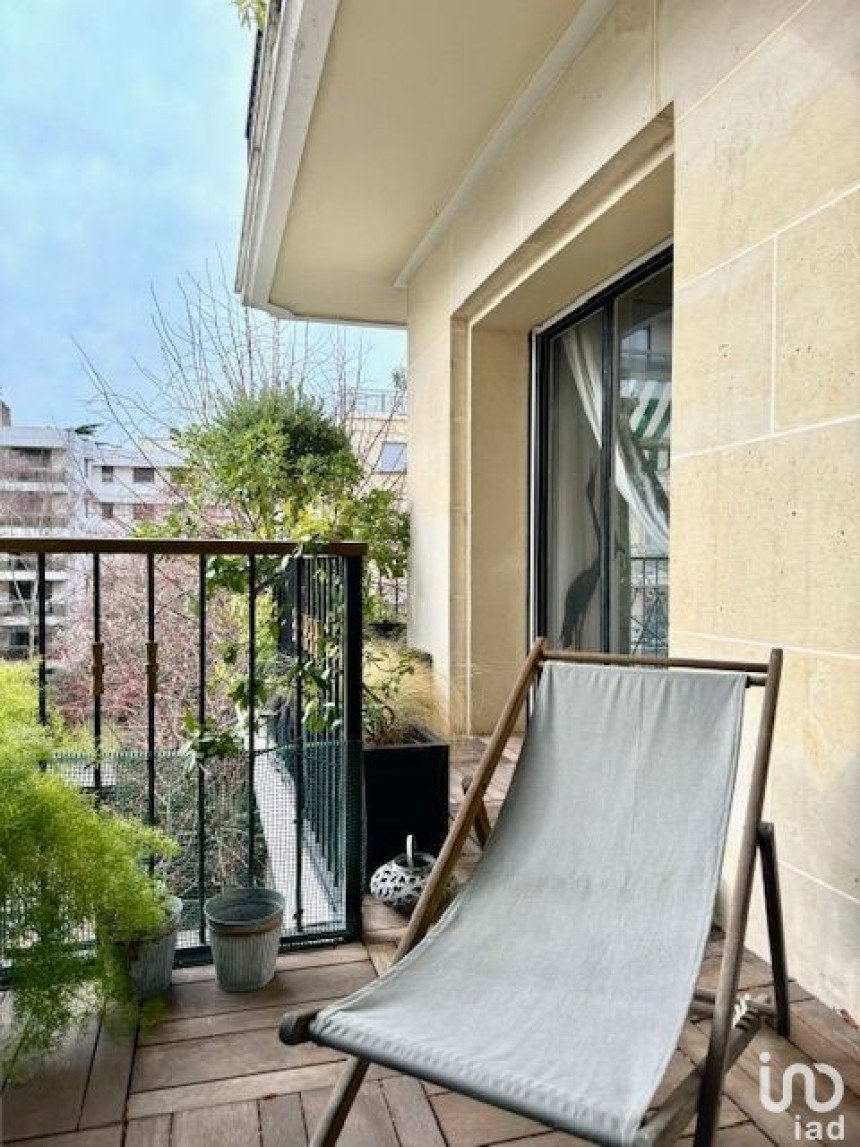Appartement 2 pièces de 61 m² à Neuilly-sur-Seine (92200)