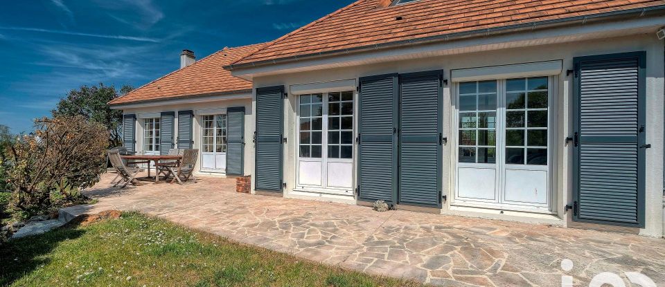 Maison traditionnelle 5 pièces de 147 m² à Morainvilliers (78630)