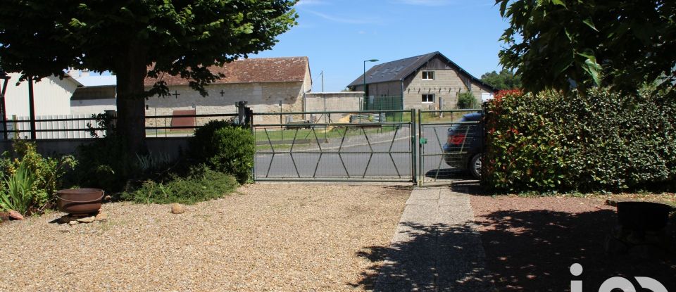Country house 4 rooms of 129 m² in Courléon (49390)
