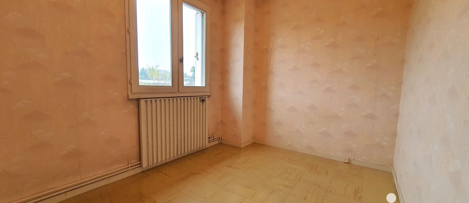 House 5 rooms of 85 m² in - (16110)
